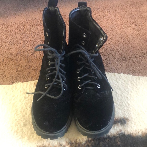 H&M Shoes - Velvet boots H&M Shoes - Velvet boots